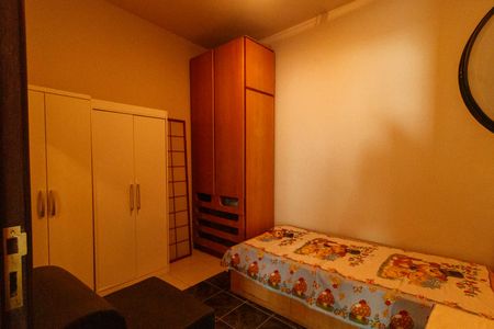 Casa à venda com 198m², 3 quartos e 5 vagas
