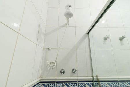 Casa à venda com 198m², 3 quartos e 5 vagas