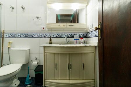 Casa à venda com 198m², 3 quartos e 5 vagas
