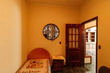 Casa à venda com 198m², 3 quartos e 5 vagas