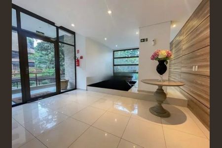 Apartamento para alugar com 120m², 3 quartos e 2 vagas
