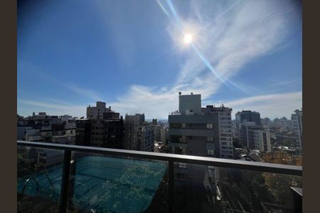 Apartamento para alugar com 3 quartos, 120m² em Auxiliadora, Porto Alegre