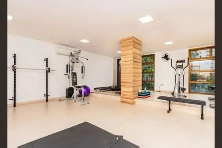 Apartamento para alugar com 3 quartos, 120m² em Auxiliadora, Porto Alegre