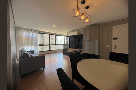 Sala de apartamento para alugar com 3 quartos, 120m² em Auxiliadora, Porto Alegre