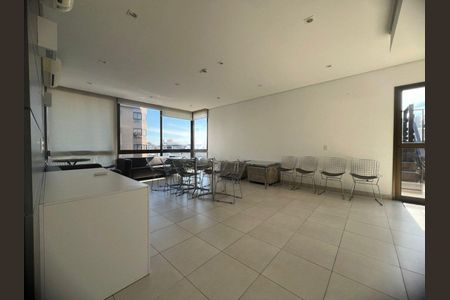 Apartamento para alugar com 3 quartos, 120m² em Auxiliadora, Porto Alegre