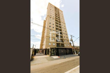 Apartamento à venda com 71m², 3 quartos e 2 vagas Apartamento à venda com 71m², 3 quartos e 2 vagasFachada e portaria