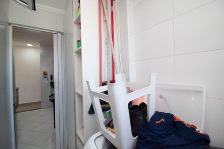 Apartamento à venda com 71m², 3 quartos e 2 vagas Apartamento à venda com 71m², 3 quartos e 2 vagasÁrea de Serviço