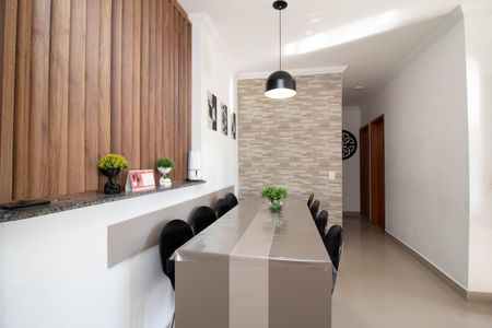 Apartamento à venda com 71m², 3 quartos e 2 vagas Apartamento à venda com 71m², 3 quartos e 2 vagasSala de Jantar
