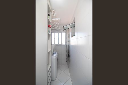 Apartamento à venda com 71m², 3 quartos e 2 vagas Apartamento à venda com 71m², 3 quartos e 2 vagasÁrea de Serviço