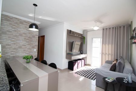Sala de apartamento à venda com 3 quartos, 71m² em Vila Milton, Guarulhos
