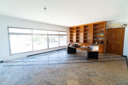 Casa para alugar com 307m², 3 quartos e 5 vagas Casa para alugar com 307m², 3 quartos e 5 vagasSala 1