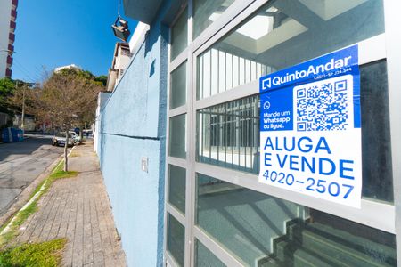 Casa para alugar com 307m², 3 quartos e 5 vagas Casa para alugar com 307m², 3 quartos e 5 vagasPlaca