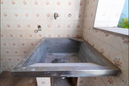 Área de serviço de casa para alugar com 3 quartos, 307m² em Mirandópolis, São Paulo