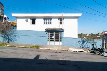 Fachada de casa para alugar com 3 quartos, 307m² em Mirandópolis, São Paulo