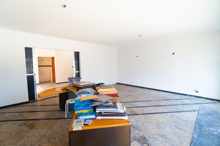 Casa para alugar com 307m², 3 quartos e 5 vagas Casa para alugar com 307m², 3 quartos e 5 vagasSala 1