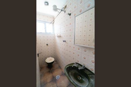 Casa para alugar com 307m², 3 quartos e 5 vagas Casa para alugar com 307m², 3 quartos e 5 vagasBanheiro de serviço
