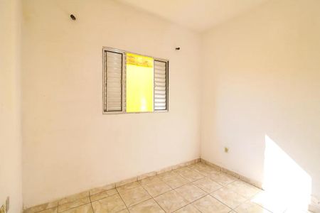 Quarto de casa para alugar com 1 quarto, 60m² em Jardim das Camelias, São Paulo