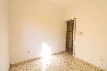 Quarto de casa para alugar com 1 quarto, 60m² em Jardim das Camelias, São Paulo