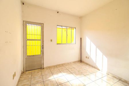 Sala de casa para alugar com 1 quarto, 60m² em Jardim das Camelias, São Paulo