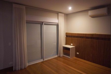Casa de condomínio à venda com 446m², 2 quartos e 6 vagas Casa de condomínio à venda com 446m², 2 quartos e 6 vagasSuite4 - Principal