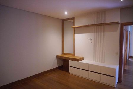 Casa de condomínio à venda com 446m², 2 quartos e 6 vagas Casa de condomínio à venda com 446m², 2 quartos e 6 vagasSuite4 - Principal