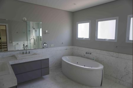 Casa de condomínio à venda com 446m², 2 quartos e 6 vagas Casa de condomínio à venda com 446m², 2 quartos e 6 vagasBanheiro - Suite4 Principal