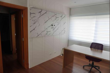Casa de condomínio à venda com 446m², 2 quartos e 6 vagas Casa de condomínio à venda com 446m², 2 quartos e 6 vagasEscritório
