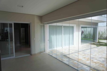 Casa de condomínio à venda com 446m², 2 quartos e 6 vagas Casa de condomínio à venda com 446m², 2 quartos e 6 vagasCozinha - Área Gourmet