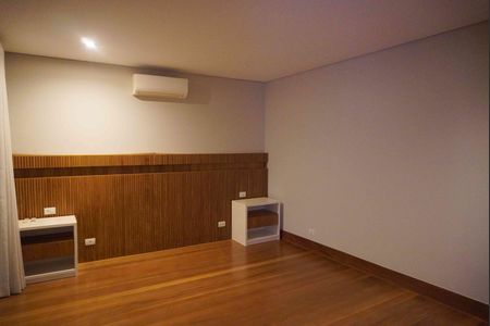 Casa de condomínio à venda com 446m², 2 quartos e 6 vagas Casa de condomínio à venda com 446m², 2 quartos e 6 vagasSuite4 - Principal