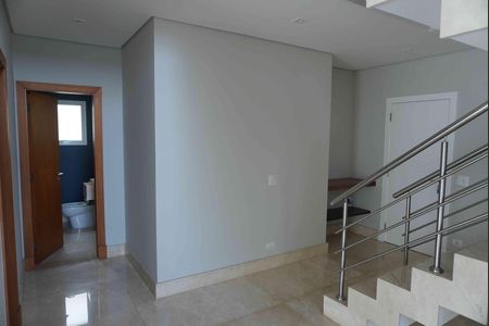 Casa de condomínio à venda com 446m², 2 quartos e 6 vagas Casa de condomínio à venda com 446m², 2 quartos e 6 vagasAcesso ao piso superior