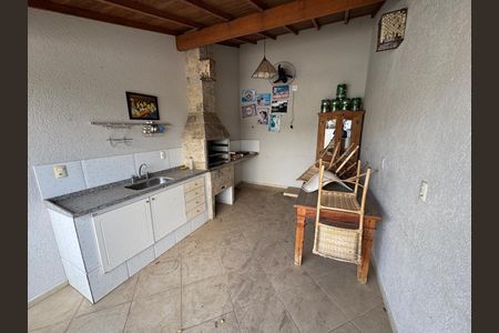 Casa à venda com 4 quartos, 237m² em Jardim das Samambaias, Jundiaí