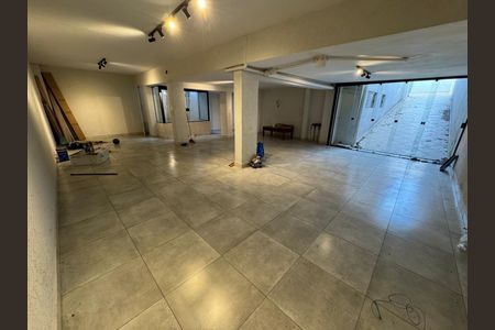 Casa à venda com 4 quartos, 237m² em Jardim das Samambaias, Jundiaí