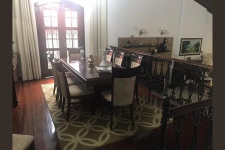 Foto 02 de casa à venda com 5 quartos, 571m² em Campo Belo, São Paulo