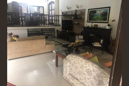 Foto 01 de casa à venda com 5 quartos, 571m² em Campo Belo, São Paulo