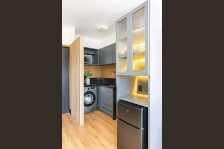 Apartamento à venda com 30m², 1 quarto e 1 vaga Apartamento à venda com 30m², 1 quarto e 1 vagaFoto 02