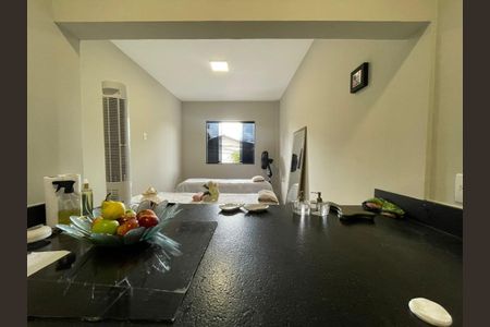 Casa à venda com 3 quartos, 270m² em Ouro Preto, Belo Horizonte