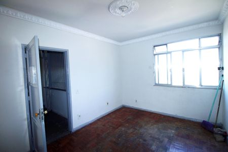 Sala de apartamento à venda com 3 quartos, 55m² em Brás de Pina, Rio de Janeiro