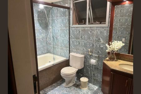 Apartamento à venda com 200m², 3 quartos e 2 vagas