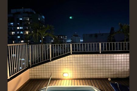 Apartamento à venda com 3 quartos, 200m² em Icaraí, Niterói