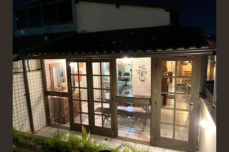 Apartamento à venda com 200m², 3 quartos e 2 vagas