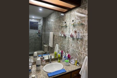 Apartamento à venda com 200m², 3 quartos e 2 vagas