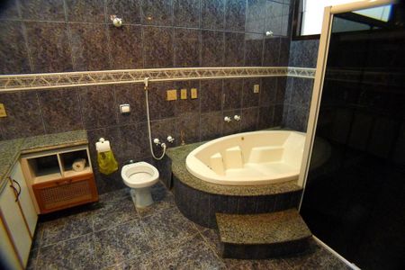 Casa para alugar com 360m², 4 quartos e 4 vagasFoto 01