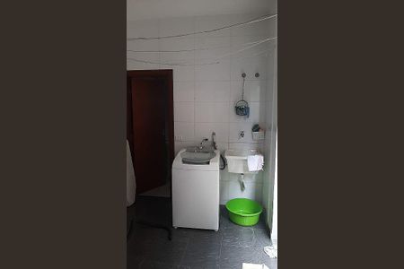 Casa à venda com 4 quartos, 315m² em Jardim Nova Suica, Valinhos