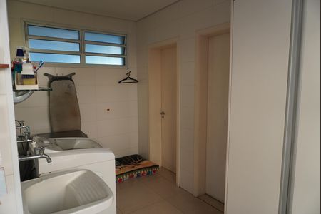 Área de Serviço de casa de condomínio à venda com 3 quartos, 500m² em Residencial Zero (tambore), Santana de Parnaíba