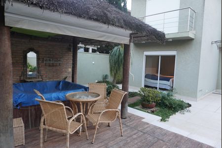 Área Externa de casa de condomínio à venda com 3 quartos, 500m² em Residencial Zero (tambore), Santana de Parnaíba