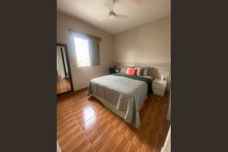 Casa à venda com 2 quartos, 114m² em Pedreira, São Paulo