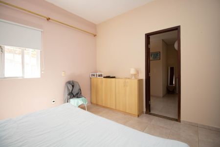 Casa à venda com 580m², 6 quartos e 3 vagas Casa à venda com 580m², 6 quartos e 3 vagasSuíte 1