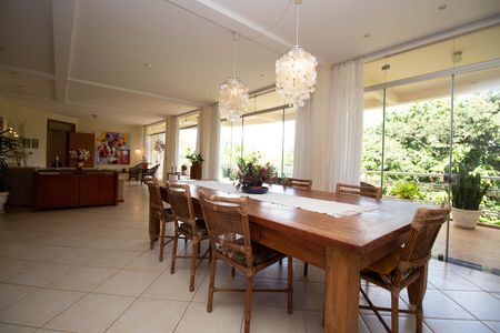 Sala de casa à venda com 6 quartos, 580m² em Nucleo Rural Boa Esperança 2 , Brasília