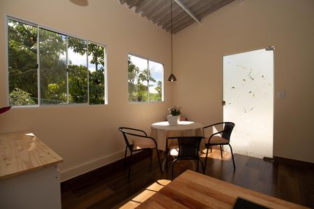 Cozinha 2 de casa à venda com 6 quartos, 580m² em Nucleo Rural Boa Esperança 2 , Brasília