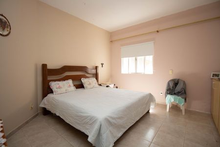 Casa à venda com 580m², 6 quartos e 3 vagas Casa à venda com 580m², 6 quartos e 3 vagasSuíte 1